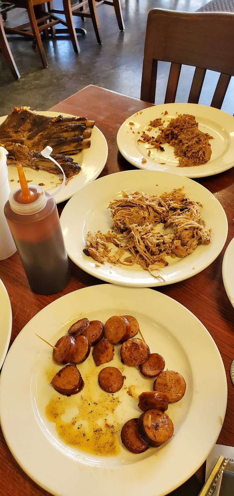 T-Rays BBQ | restaurant | 655 US 49, Richland, MS 39218, USA | 6016654814 OR +1 601-665-4814