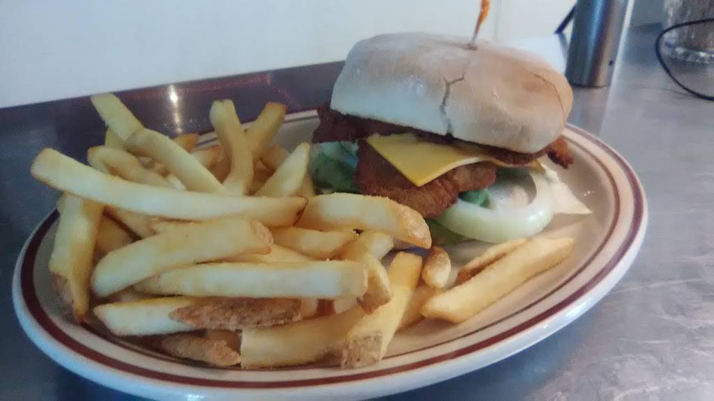 Rock the House Pub & Grill | restaurant | N11710 WI-175, Brownsville, WI 53006, USA | 9202692233 OR +1 920-269-2233