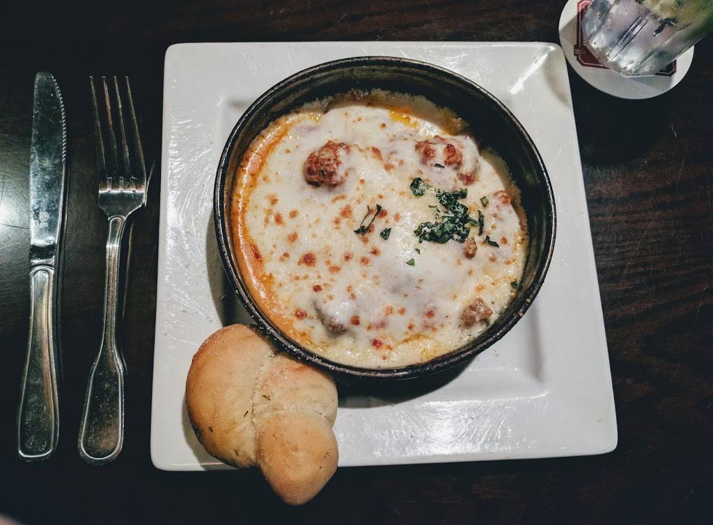 BJs Restaurant & Brewhouse | restaurant | 12105 N Center Ave, Portland, OR 97217, USA | 5032895566 OR +1 503-289-5566