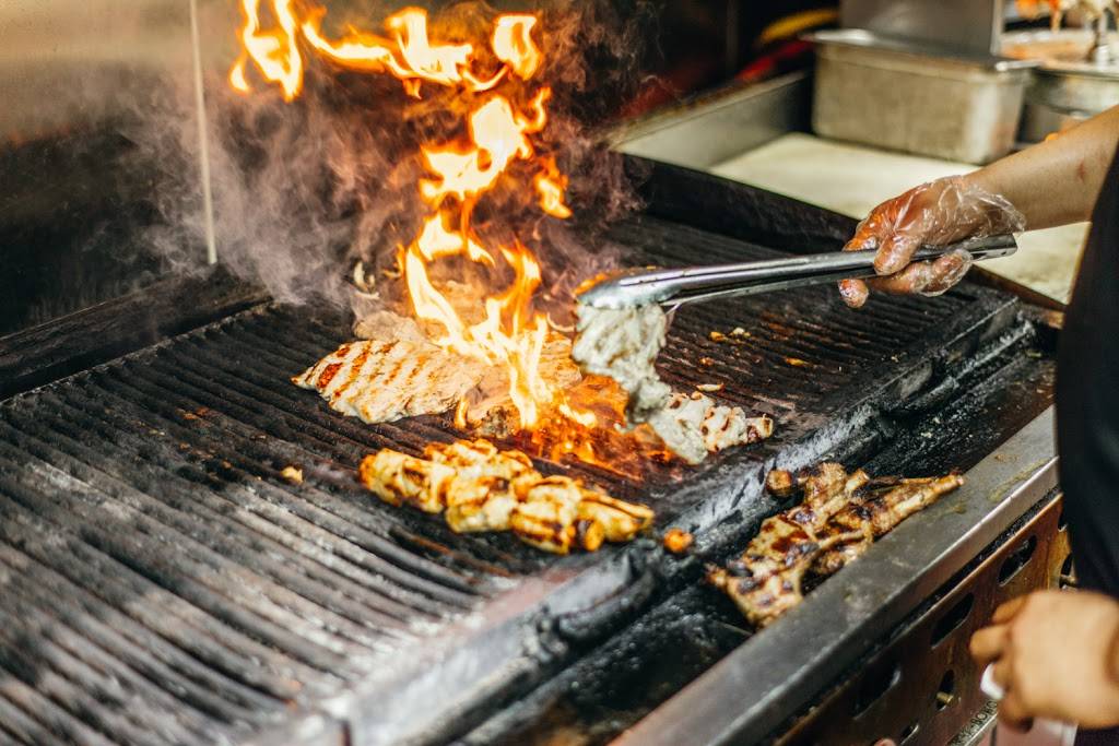 La Shish | restaurant | 12918 Michigan Ave, Dearborn, MI 48126, USA | 3135828400 OR +1 313-582-8400