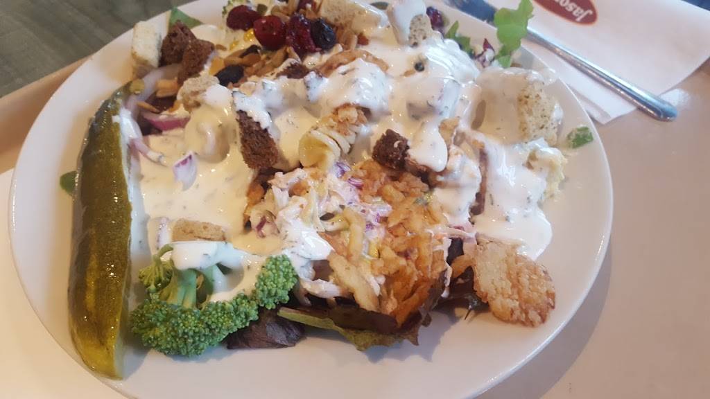 Jasons Deli | restaurant | 7505 Leesburg Pike, Falls Church, VA 22043, USA | 7034485514 OR +1 703-448-5514