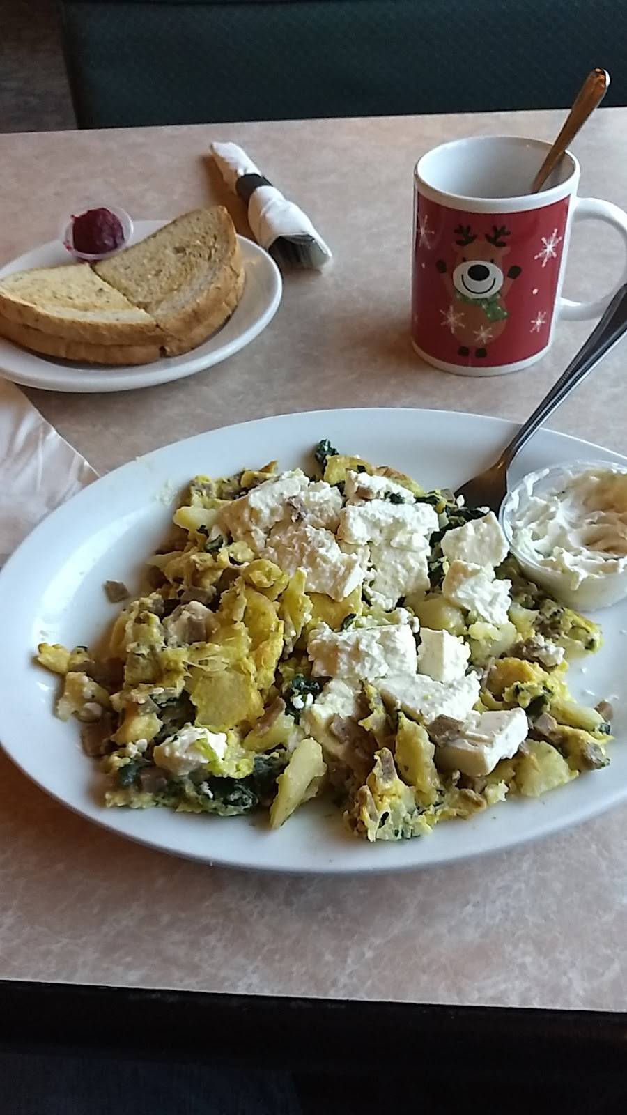 Pappous Family Restaurant | restaurant | 8320 Snow Rd, Parma, OH 44129, USA | 4408889644 OR +1 440-888-9644