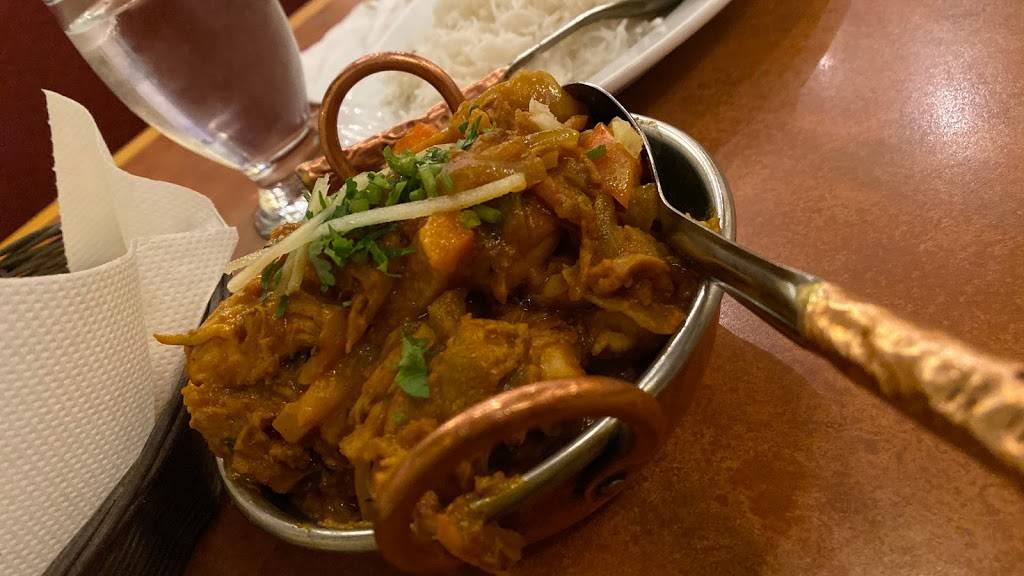 Bombay Bhel Restaurant | restaurant | 6415 Erin Mills Pkwy, Mississauga, ON L5N 4H4, Canada | 9058586100 OR +1 905-858-6100