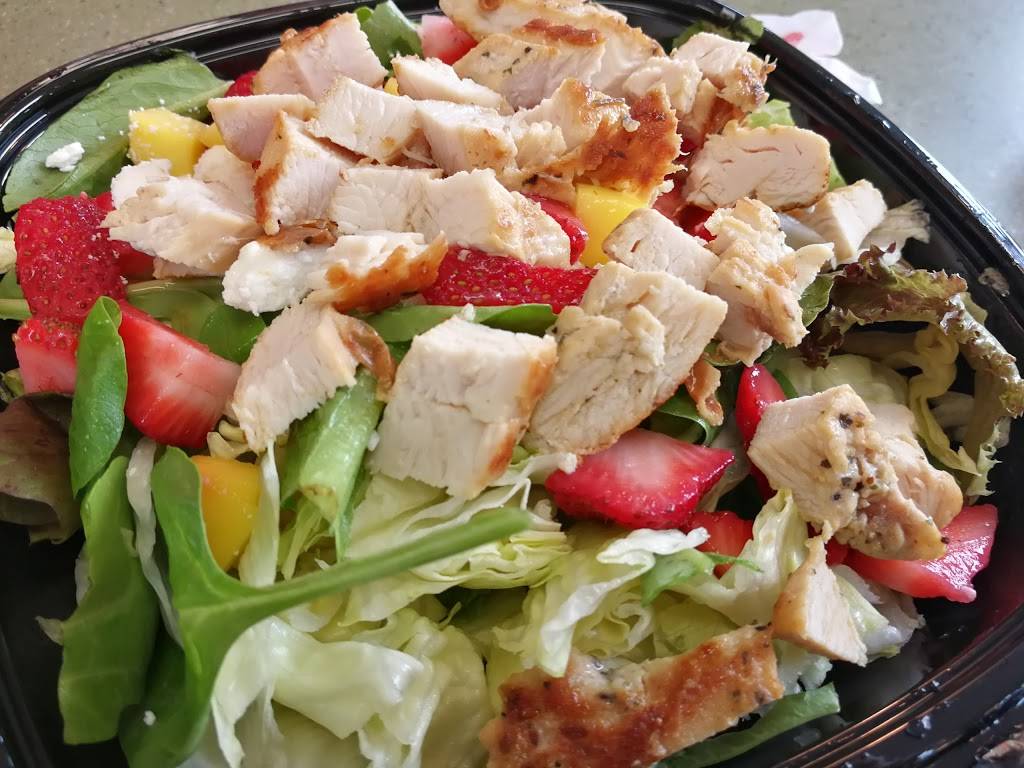 Wendys | restaurant | 8279 Lundys Ln, Niagara Falls, ON L2H 1H5, Canada | 9053570666 OR +1 905-357-0666