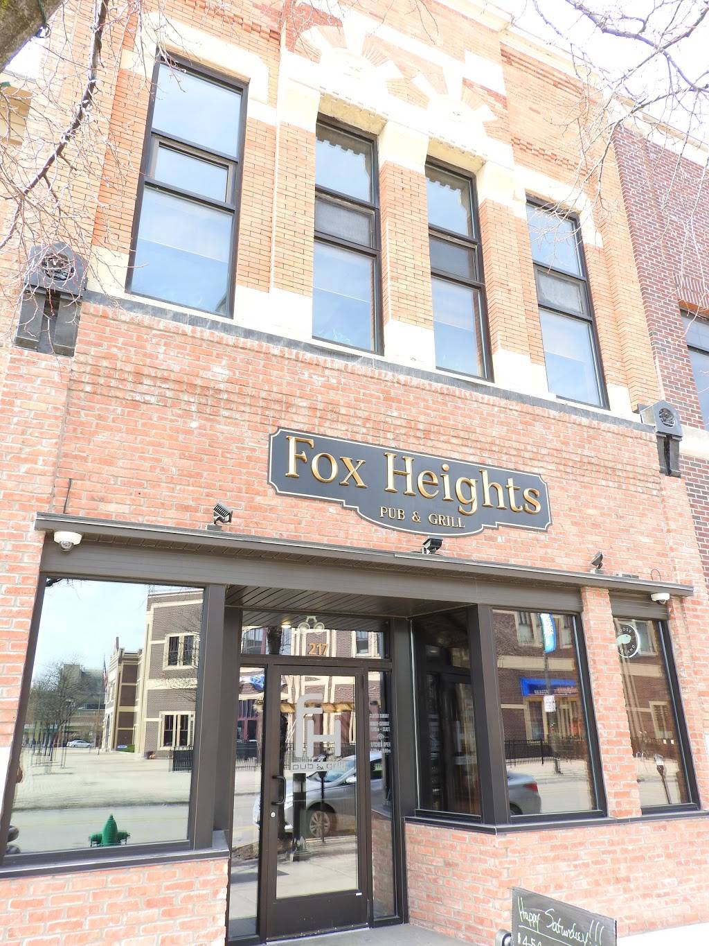 Fox Heights Pub & Grill | restaurant | 217 N Washington St, Green Bay, WI 54301, USA | 9208843277 OR +1 920-884-3277