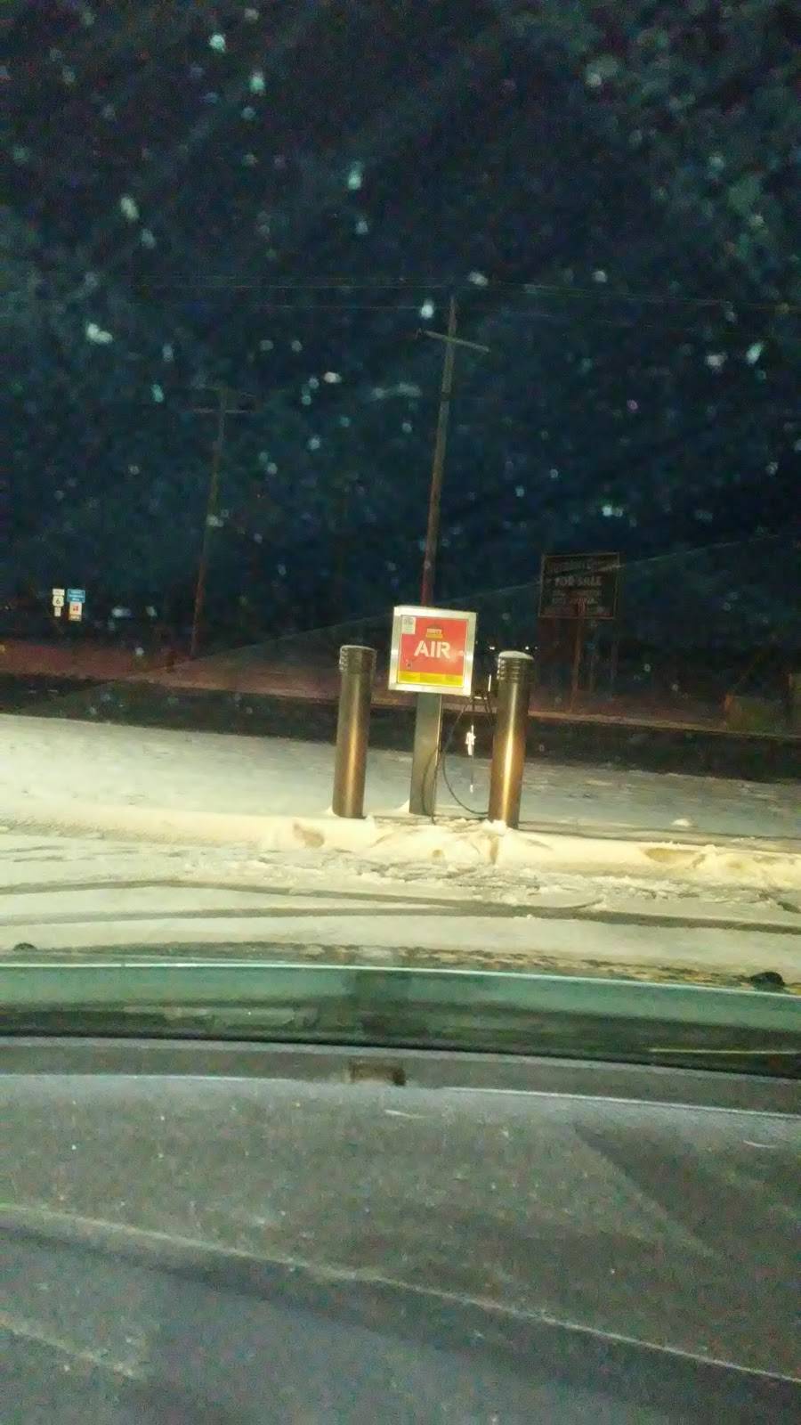 Caseys |  | 2949 IL-178, North Utica, IL 61373, USA | 8156677137 OR +1 815-667-7137