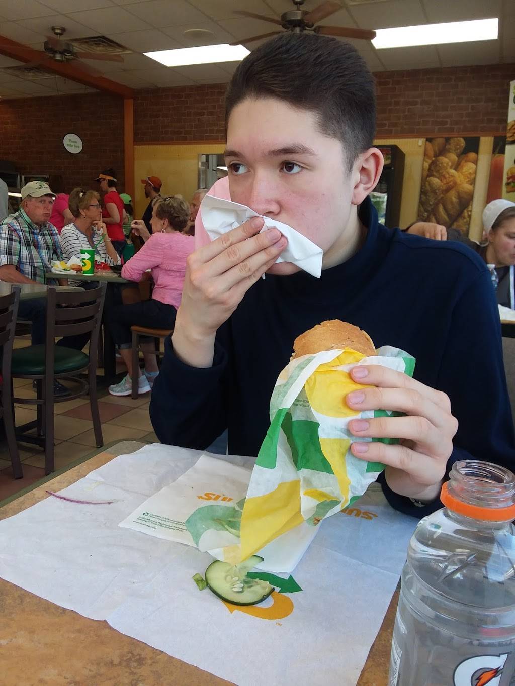 Subway | restaurant | 120 N Van Buren St, Shipshewana, IN 46565, USA | 2607684313 OR +1 260-768-4313