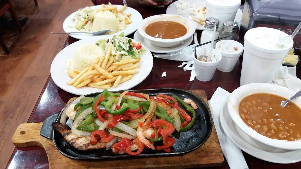 La Casa de Peinado Restaurant | restaurant | 22777 State Rd 7, Boca Raton, FL 33428, USA | 5614826782 OR +1 561-482-6782