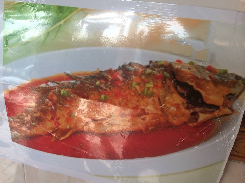 Liu Hai Rong Restaurant | restaurant | 135 Babylon Turnpike #3, Roosevelt, NY 11575, USA | 5163791809 OR +1 516-379-1809