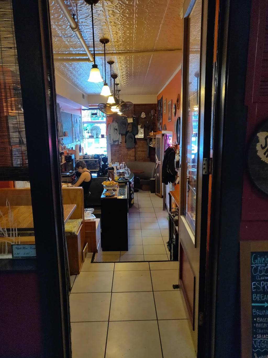 Shirlee Bird Cafe | bakery | Sycamore Square, 1200 Harris Ave #100, Bellingham, WA 98225, USA | 3607462288 OR +1 360-746-2288