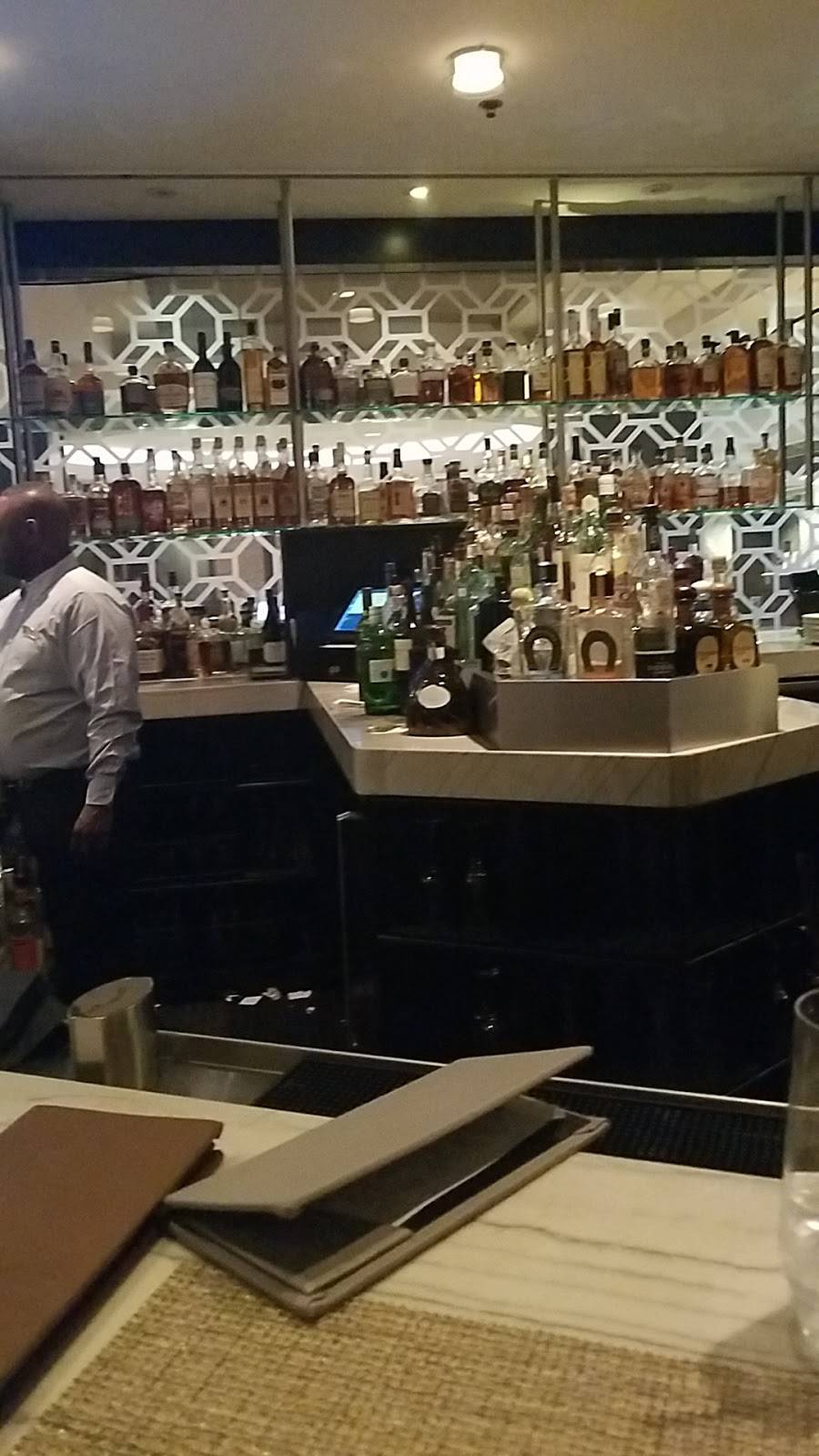 720 South Bar & Grill | restaurant | 720 S Michigan Ave, Chicago, IL 60605, USA | 3129224400 OR +1 312-922-4400