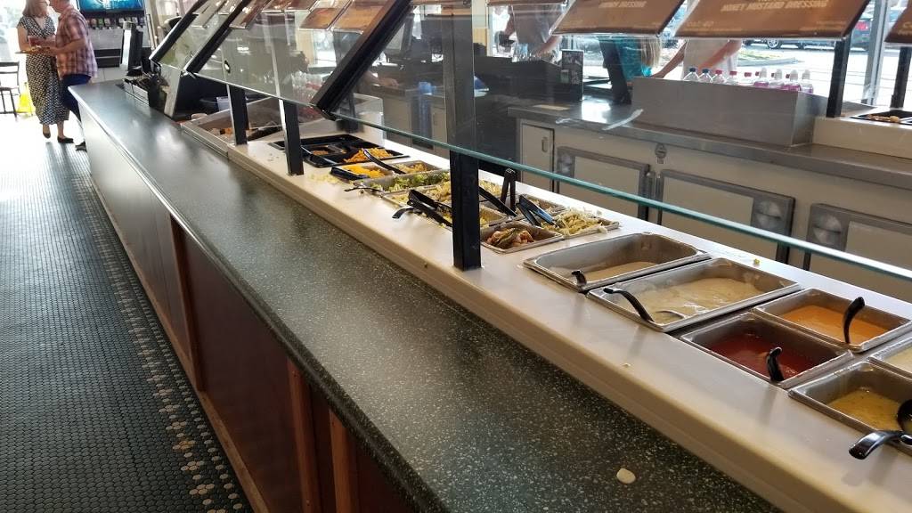 Sweet Tomatoes | restaurant | 4678 E Colonial Dr, Orlando, FL 32803, USA | 4078968770 OR +1 407-896-8770