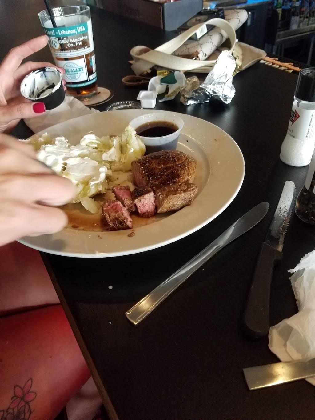 Stolls Olde 109 | restaurant | N866 Co Rd R, Watertown, WI 53098, USA | 9209253000 OR +1 920-925-3000