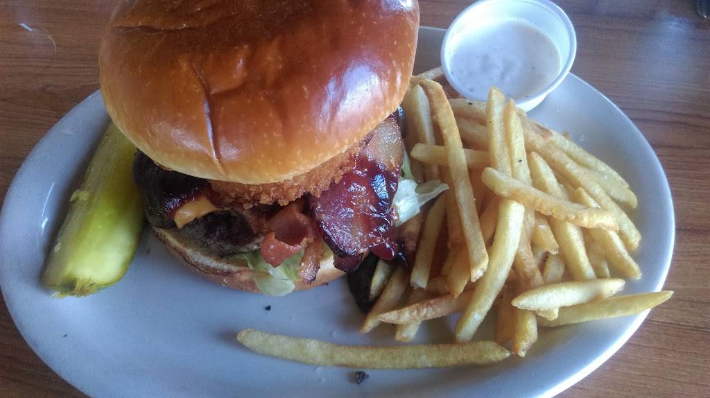 Pirates Bar & Grill | restaurant | 450 S Victoria Ave Oxnard, CA 93030, Oxnard, CA 93030, USA | 8059840046 OR +1 805-984-0046