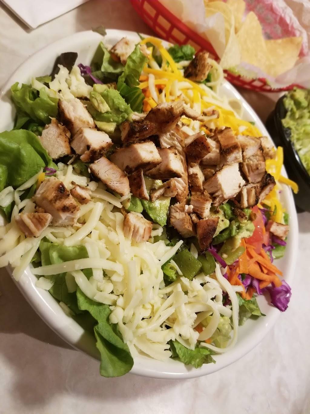 Chuys | restaurant | 5935 S Broadway Ave, Tyler, TX 75703, USA | 9035092489 OR +1 903-509-2489