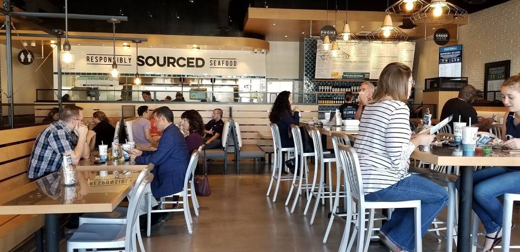 California Fish Grill | restaurant | 744 W Rancho Vista Blvd suite a, Palmdale, CA 93551, USA | 6614502512 OR +1 661-450-2512