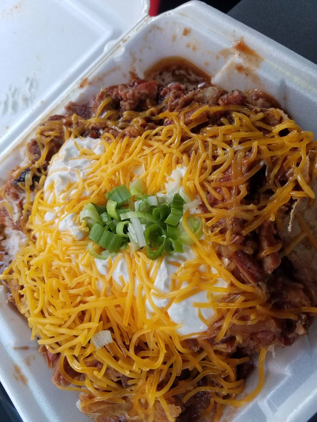 Thomas Bar-B-Q | restaurant | 5594 North Fwy I45, Houston, TX 77076, USA | 7136975033 OR +1 713-697-5033