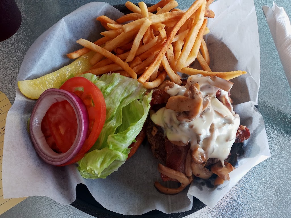 Jeannies II - Tavares | restaurant | 505 W Main St, Tavares, FL 32778, USA | 3525085314 OR +1 352-508-5314