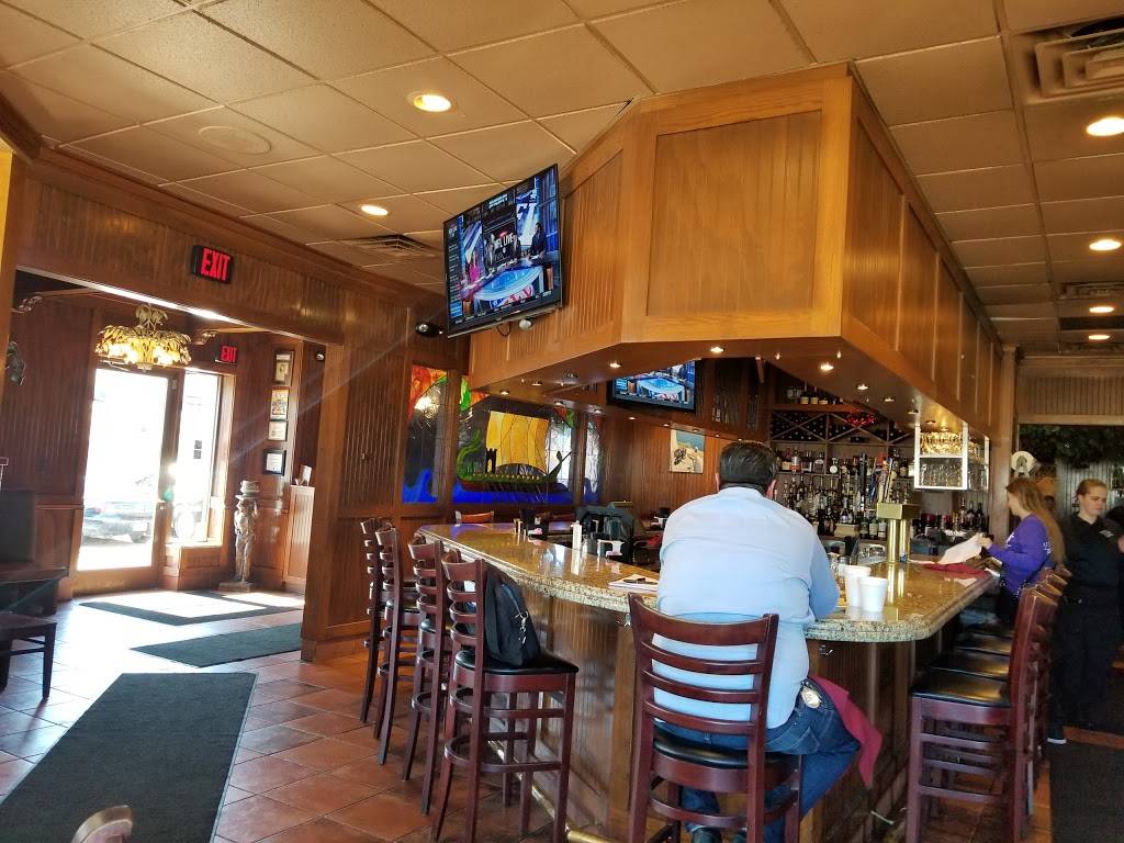 Pegasus Taverna | restaurant | 24935 Jefferson Ave, St Clair Shores, MI 48080, USA | 5867723200 OR +1 586-772-3200