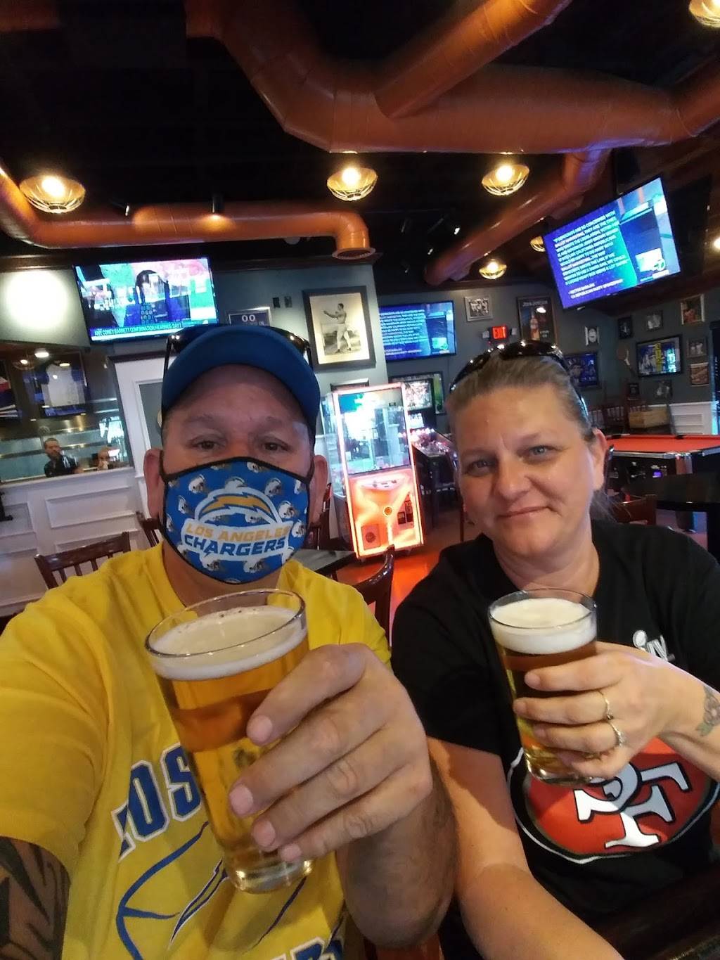 Cosmos Taverna | restaurant | 12409 Mariposa Rd, Victorville, CA 92395, USA | 7605524131 OR +1 760-552-4131