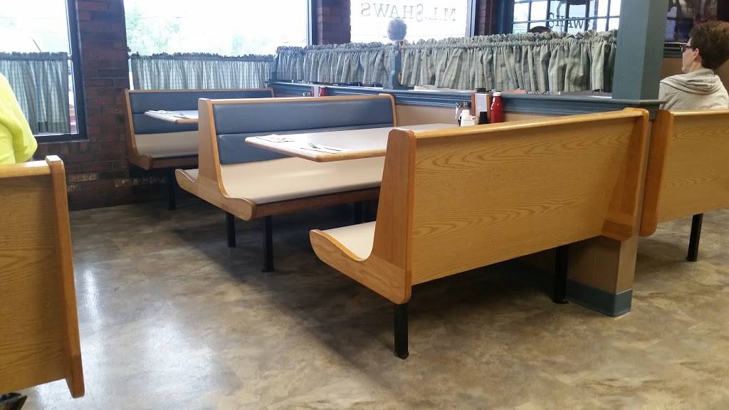 M. L. Shaws Country Kitchen | restaurant | 14 Loon Hill Rd, Dracut, MA 01826, USA | 9784540800 OR +1 978-454-0800