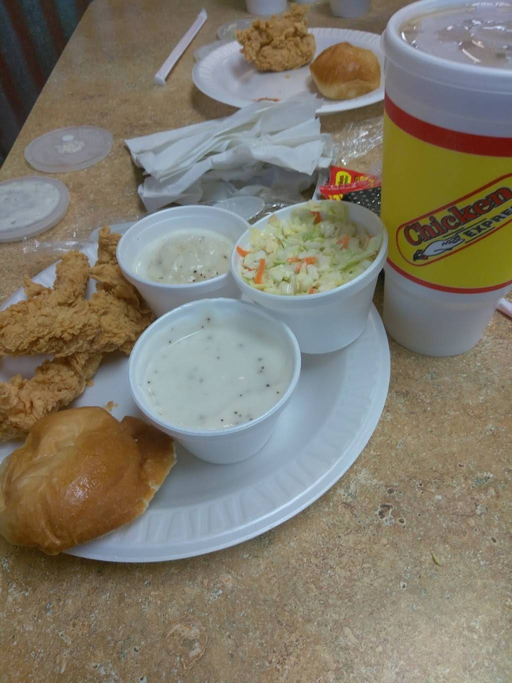 Chicken Express | restaurant | 2102 Judson Rd, Longview, TX 75605, USA | 9037539200 OR +1 903-753-9200