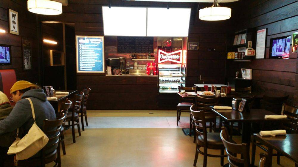 DAlessandros Corner Grill | restaurant | 3935 Bell Blvd, Bayside, NY 11361, USA | 7182247455 OR +1 718-224-7455