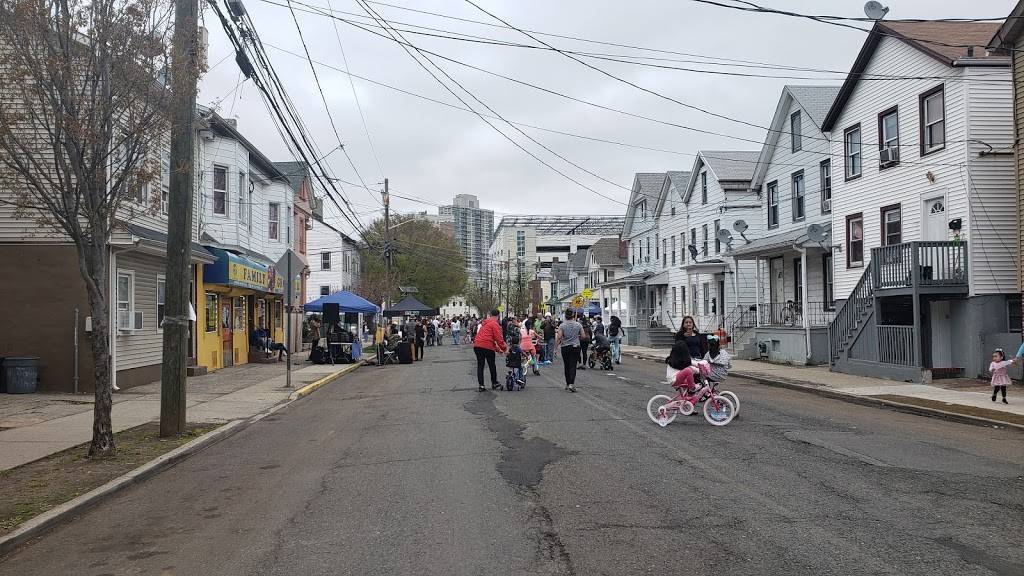 Mi Tierra Restaurant & Bakery | restaurant | New Brunswick, NJ 08901, USA | 7322491179 OR +1 732-249-1179