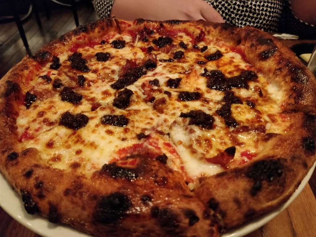 Bridges Craft Pizza & Wine Bar | restaurant | 19 N Indiana St, Greencastle, IN 46135, USA | 7656530021 OR +1 765-653-0021