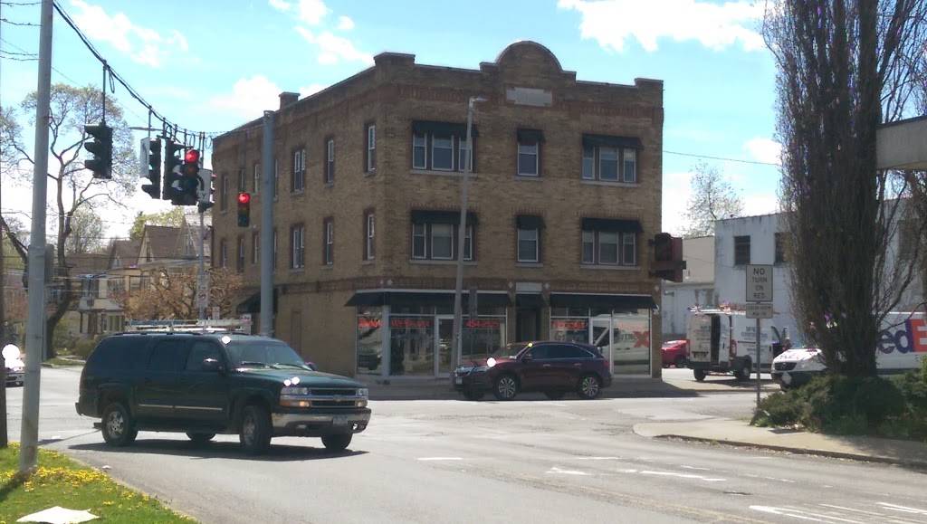 Ginos | restaurant | 706 Main St, Poughkeepsie, NY 12601, USA | 8454542525 OR +1 845-454-2525