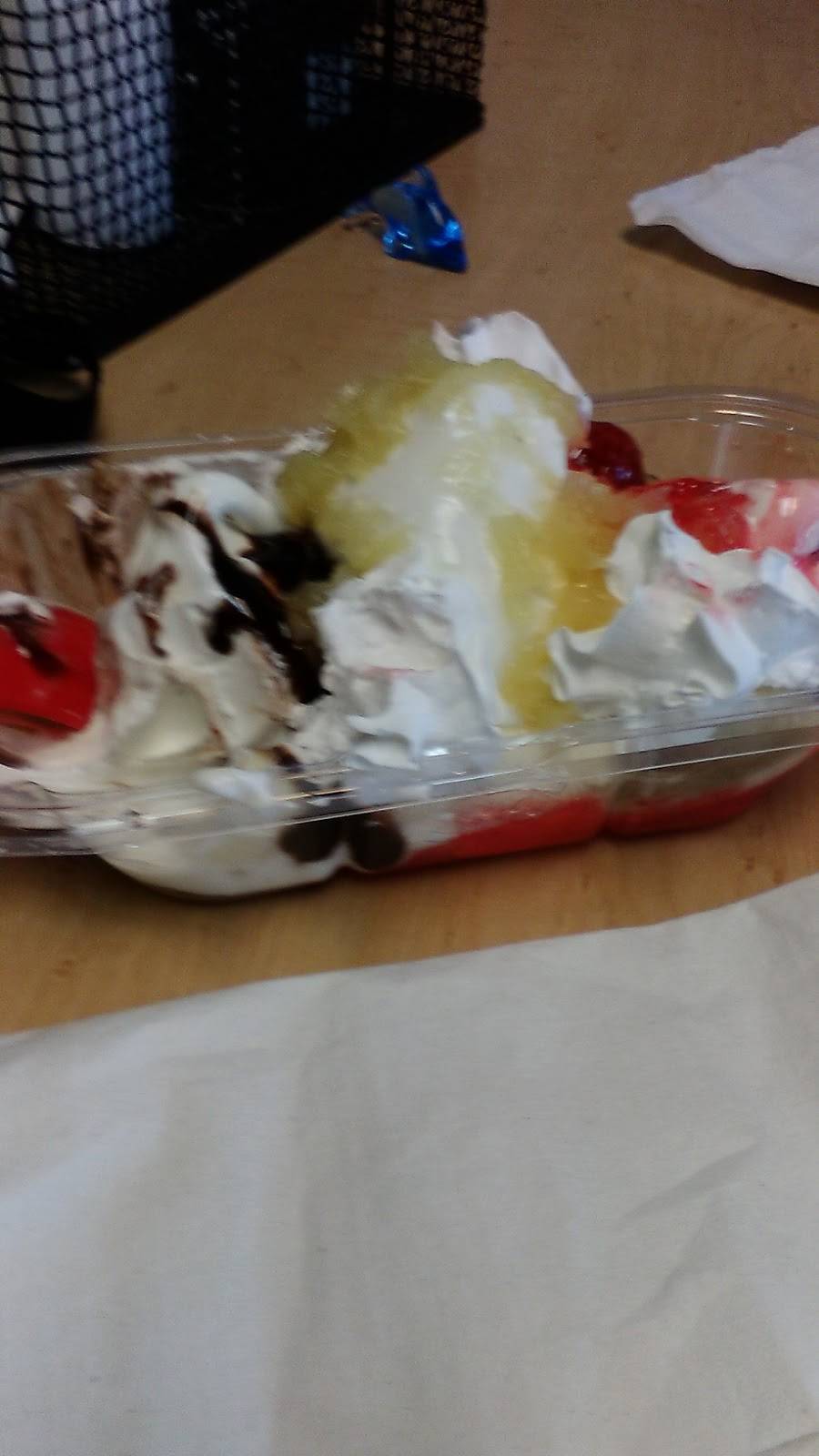 Dairy Queen Store | restaurant | 1101 Sidney Baker, Kerrville, TX 78028, USA | 8308961441 OR +1 830-896-1441