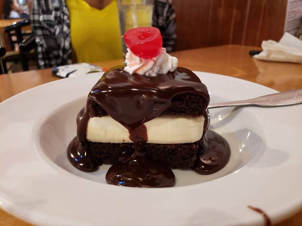 Shoneys On The Go | restaurant | 5900 Sugarloaf Pkwy, Lawrenceville, GA 30043, USA | 6788476175 OR +1 678-847-6175