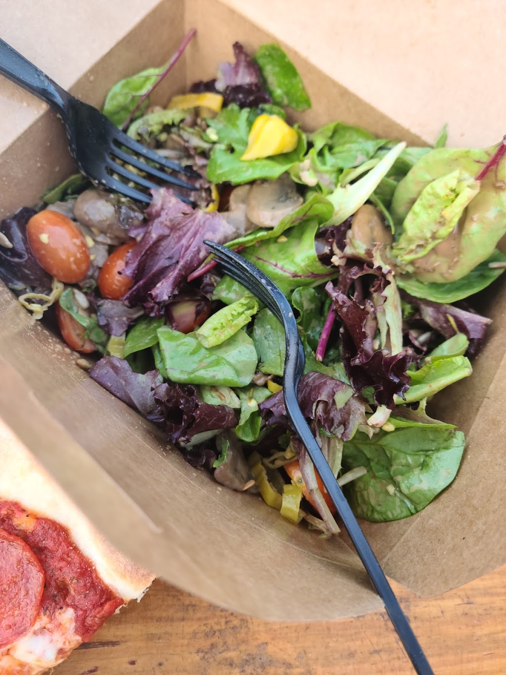 Righteous Pie | restaurant | 2410 N St Marys St, San Antonio, TX 78212, USA | 2106363870 OR +1 210-636-3870