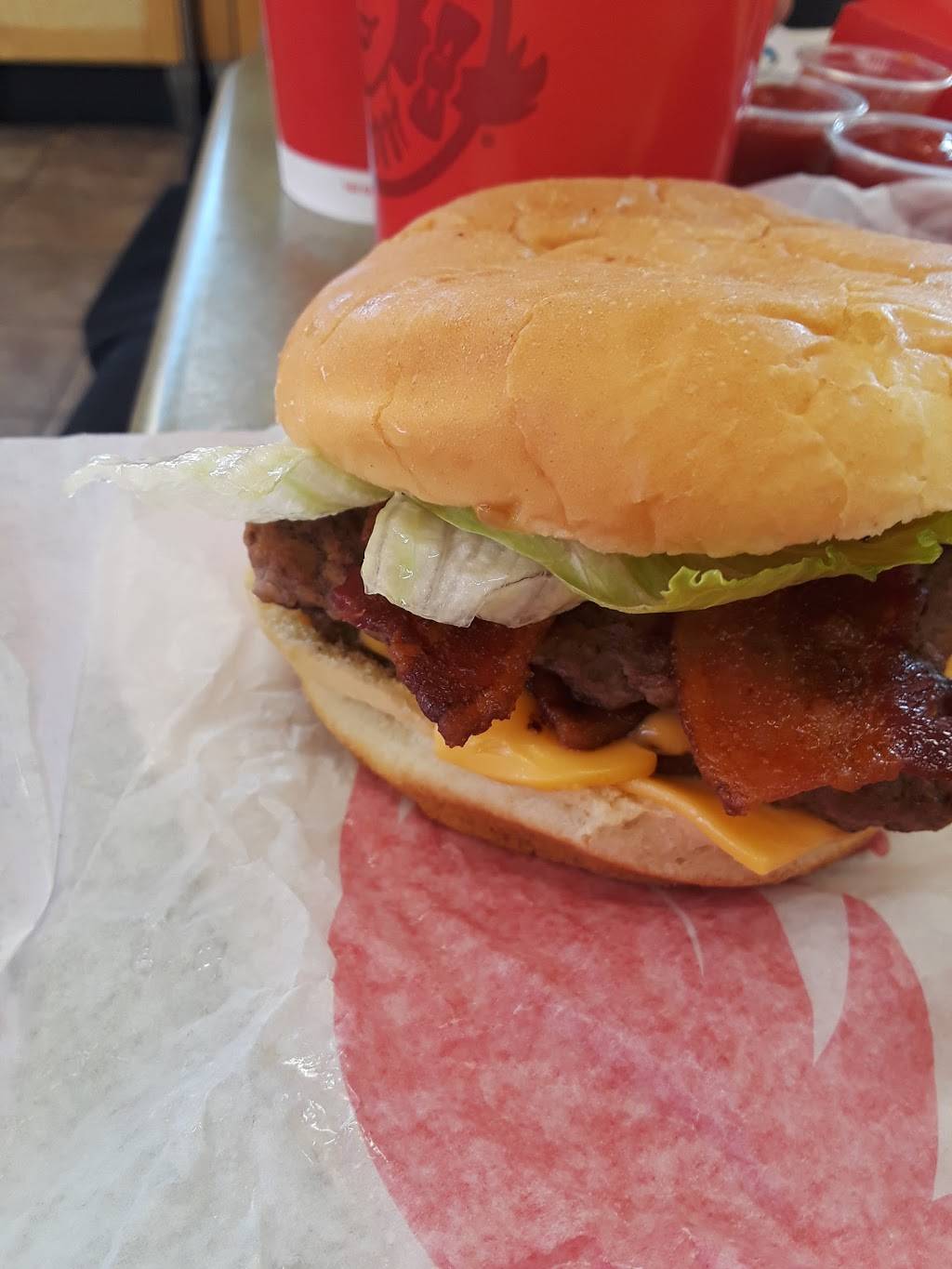 Wendys | restaurant | 900 N 99th Ave, Avondale, AZ 85323, USA | 6234780990 OR +1 623-478-0990