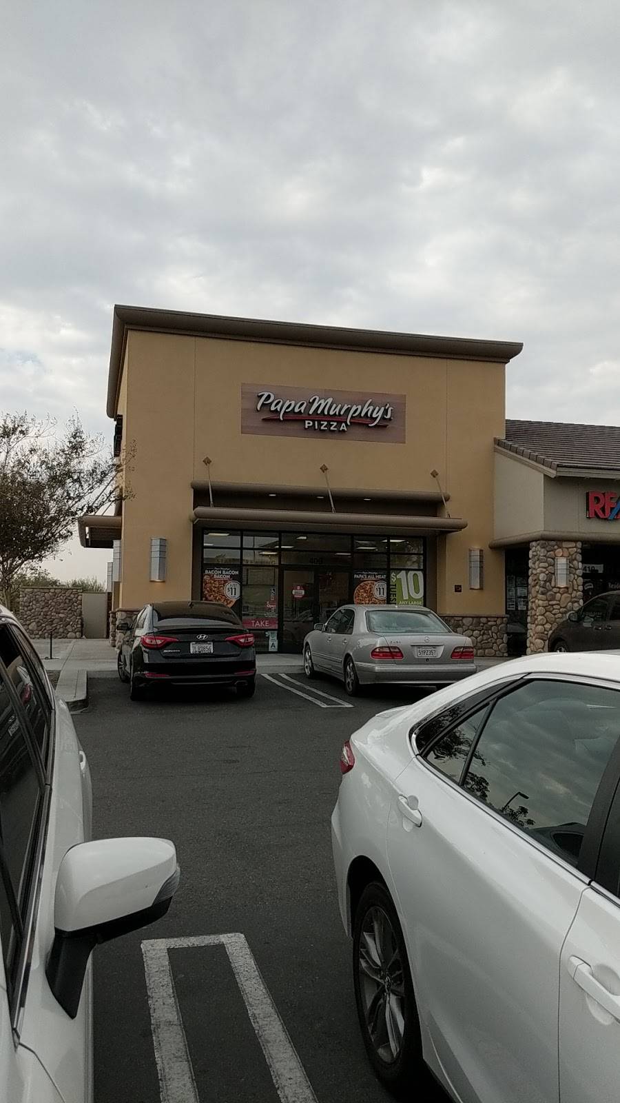 Papa Murphys Take N Bake Pizza | meal takeaway | 14268 Schleisman Rd #400, Eastvale, CA 92880, USA | 9517377272 OR +1 951-737-7272