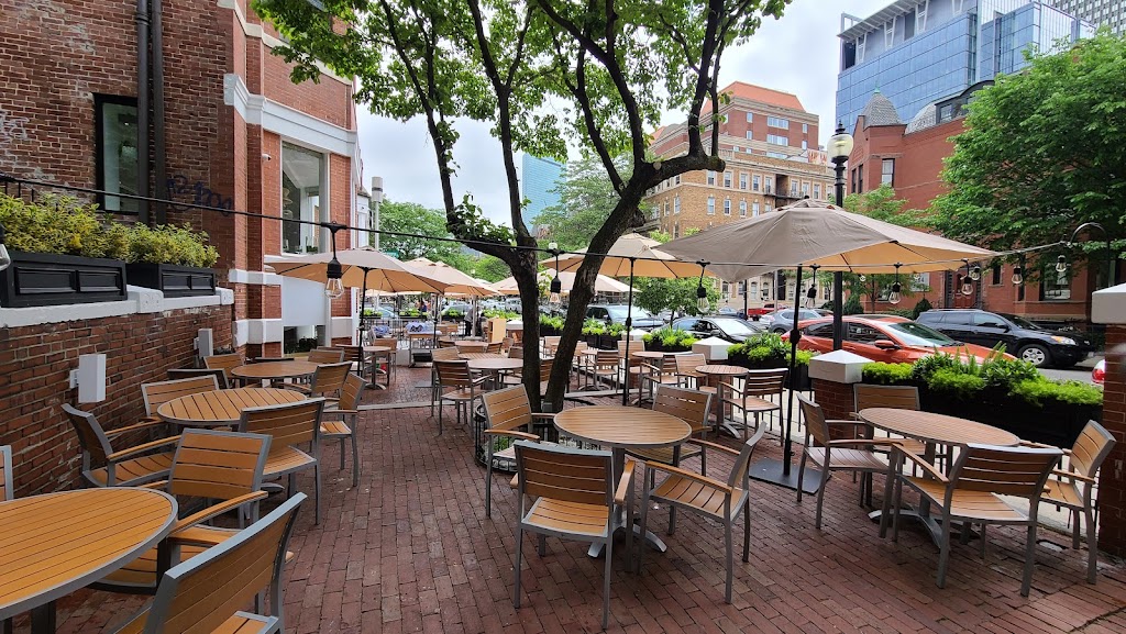 Eva | restaurant | 279a Newbury St, Boston, MA 02115, USA | 6175465155 OR +1 617-546-5155