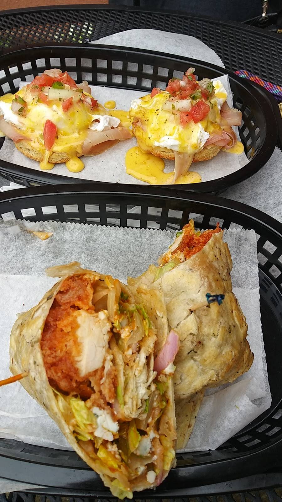 Funcles Café | restaurant | 3584 Whitney Ave, Hamden, CT 06518, USA | 2038239661 OR +1 203-823-9661