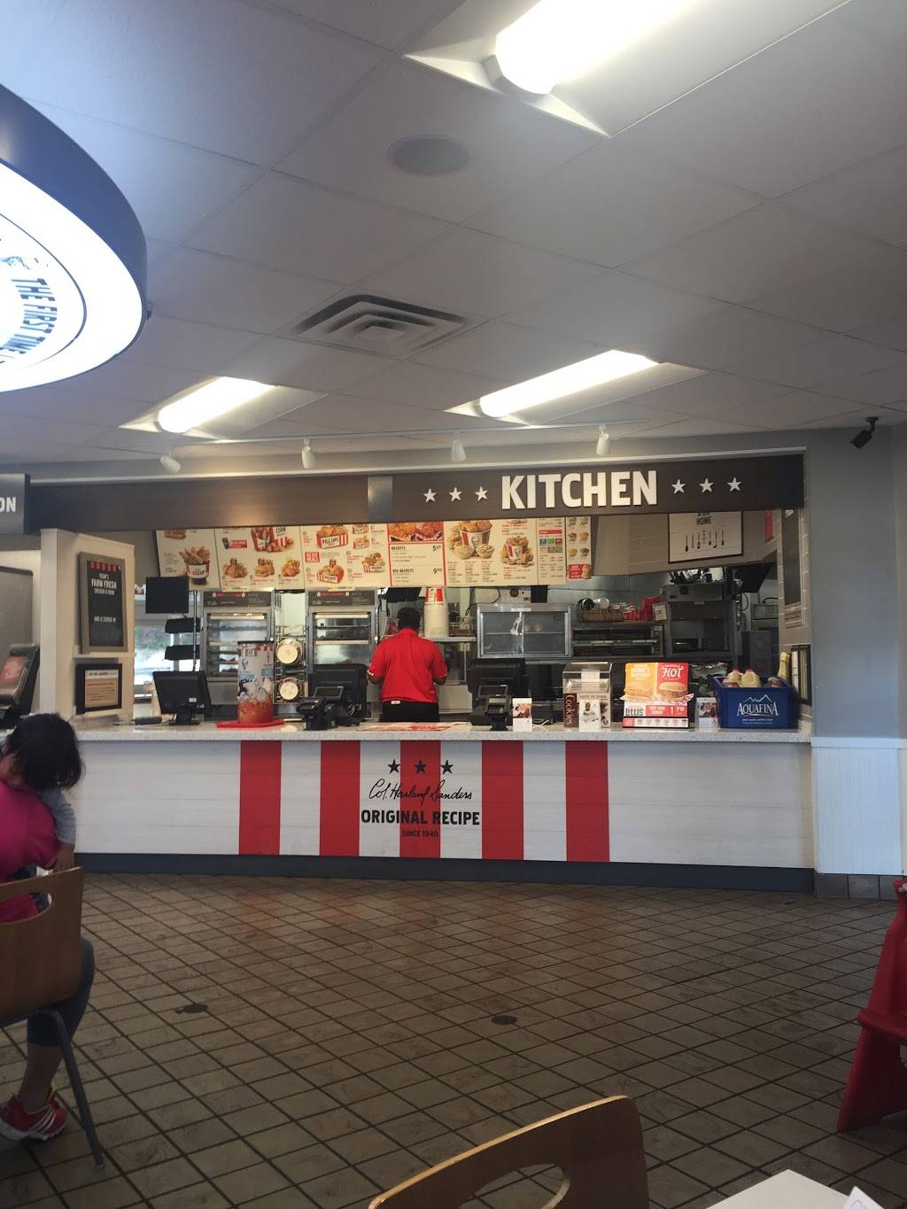KFC | restaurant | 3215 S Perkins Rd, Memphis, TN 38118, USA | 9013622492 OR +1 901-362-2492
