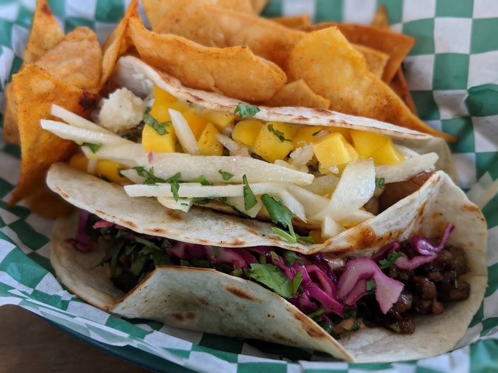 Messys Tacos & Treats | restaurant | 3987 Taylor Rd, Loomis, CA 95650, USA | 9162592646 OR +1 916-259-2646