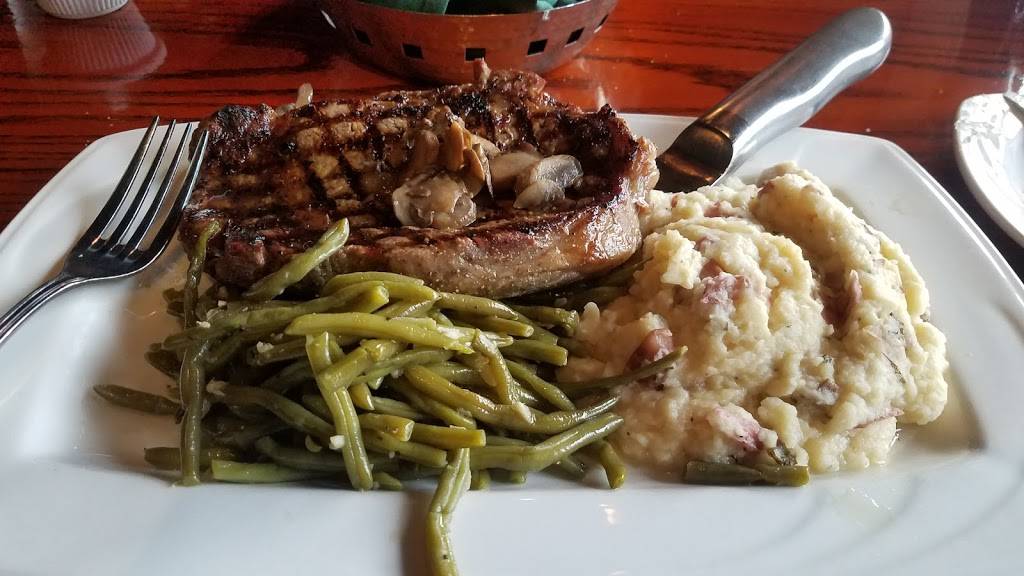 Sam Sneads Oak Grill & Tavern | restaurant | 7 Sylvester C. Formey Dr, Savannah, GA 31408, USA | 9129630797 OR +1 912-963-0797