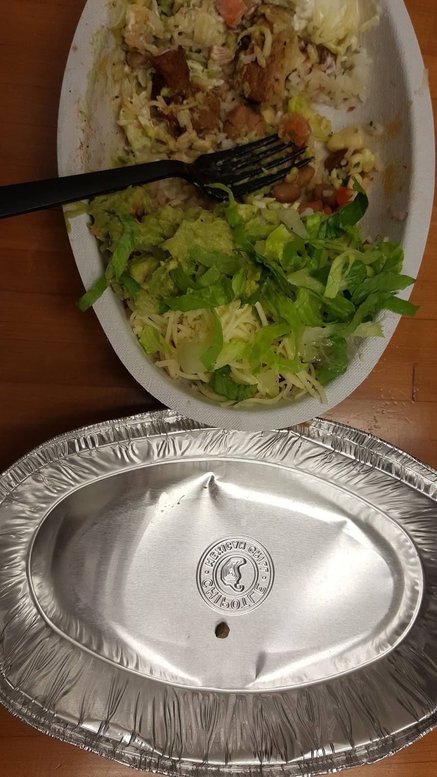 Chipotle Mexican Grill | restaurant | 11062 Lee Hwy, Fairfax, VA 22030, USA | 7039347099 OR +1 703-934-7099