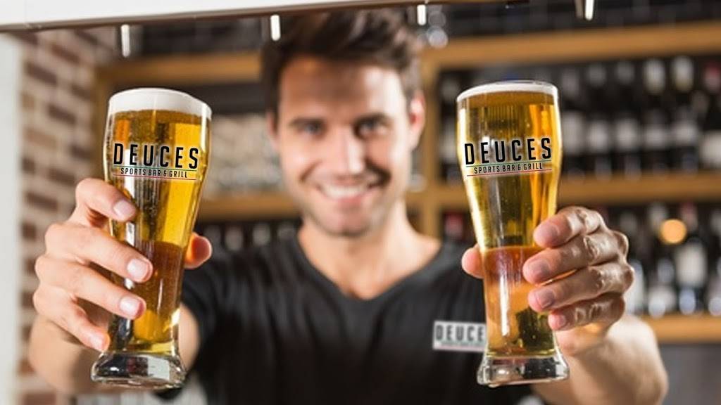 Deuces Sports Bar & Grill | restaurant | 11525 S Pulaski Rd, Alsip, IL 60803, USA | 7089269178 OR +1 708-926-9178