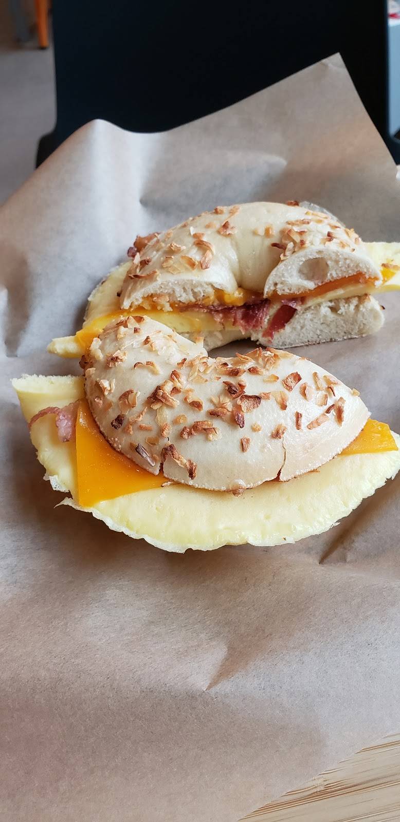 Seize the bagel | restaurant | 9609 NE 117th Ave #27, Vancouver, WA 98662, USA | 3608287712 OR +1 360-828-7712