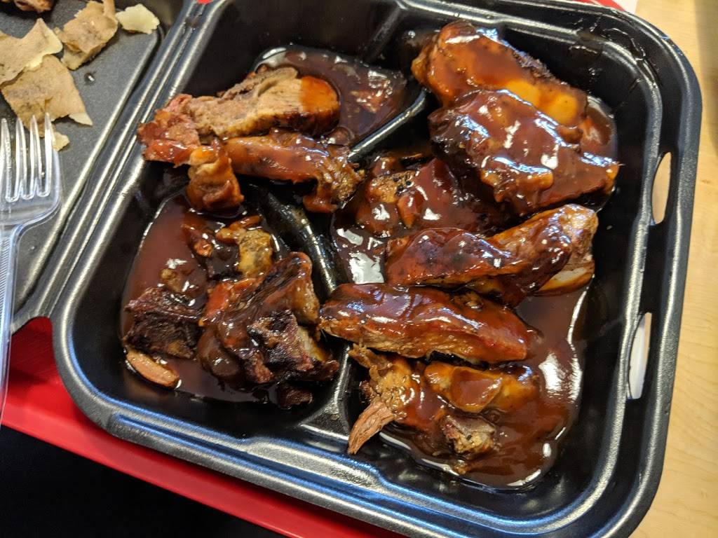 Fishers Tips N Chips Barbecue Restaurant | restaurant | 3135 S 11th St, Niles, MI 49120, USA | 2692624002 OR +1 269-262-4002