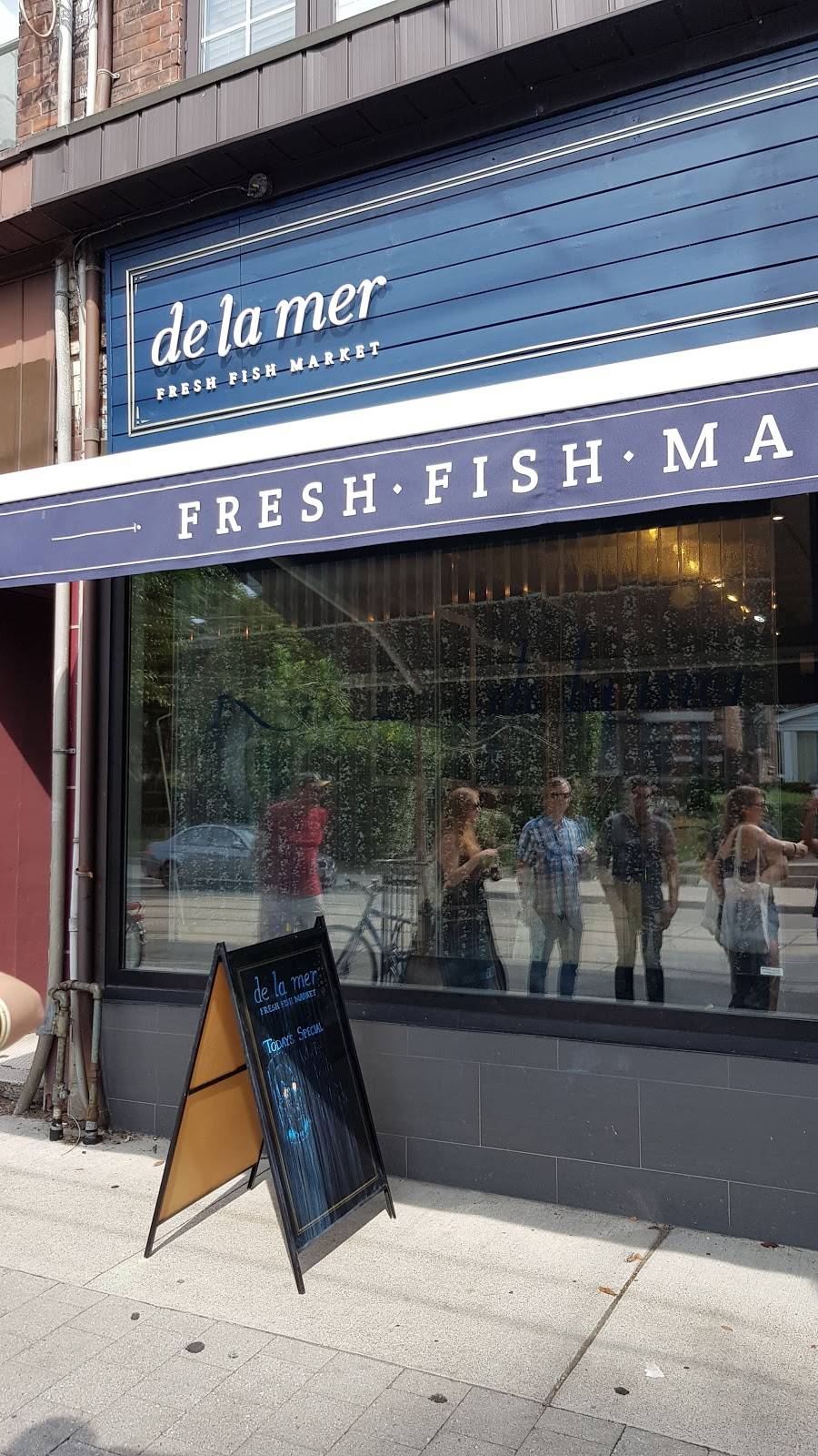 De La Mer | restaurant | 291 Roncesvalles Ave, Toronto, ON M6R 2M3, Canada | 6476493912 OR +1 647-649-3912