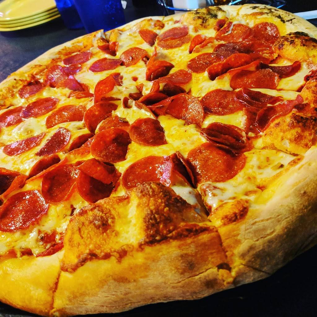 Davids Pizza | restaurant | 1744 W Hammer Ln, Stockton, CA 95209, USA | 2094772677 OR +1 209-477-2677