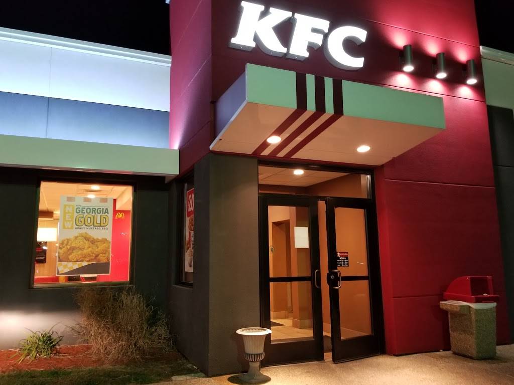 KFC | restaurant | 1500 S Park Ave, Herrin, IL 62948, USA | 6189426804 OR +1 618-942-6804