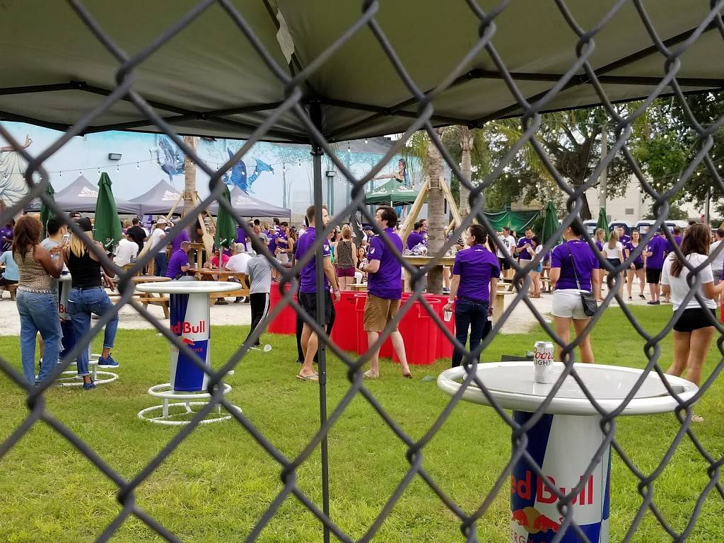 Yard Bar | restaurant | 617 W Central Blvd, Orlando, FL 32801, USA | 4078490471 OR +1 407-849-0471