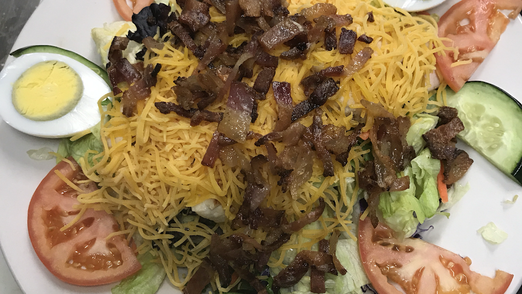 Trucks Place Restaurant | restaurant | 383 US-45, Birnamwood, WI 54414, USA | 7154493829 OR +1 715-449-3829