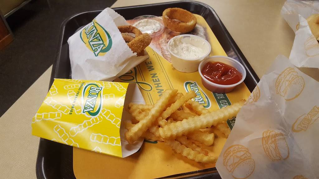 Runza Restaurant | restaurant | 10769 Q St, Omaha, NE 68127, USA | 4023311727 OR +1 402-331-1727
